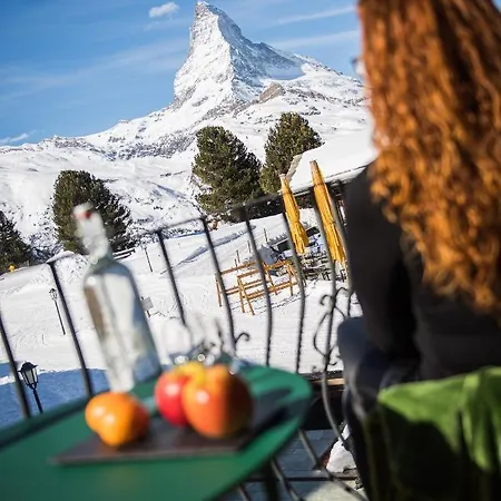 Otel Riffelalp 2222m 5*