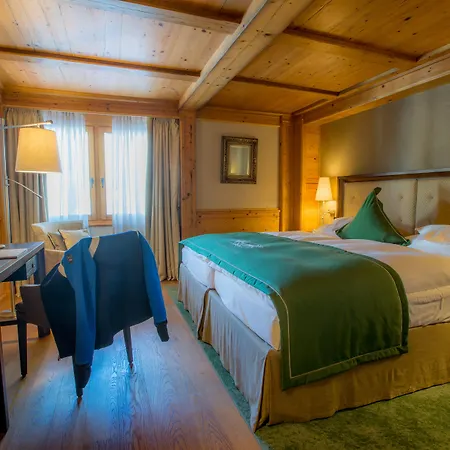 فندق Riffelalp 2222m Ski-in & Ski-out زيرمات