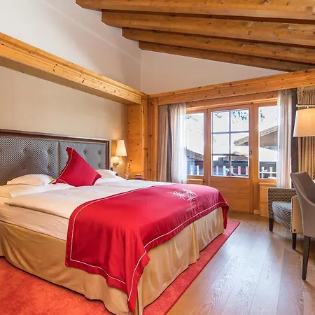 Riffelalp 2222m - Ski-in, Ski-out 5*
