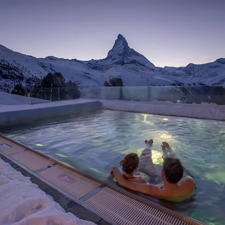 Riffelalp 2222m Ski-in & Ski-out 5* Zermatt