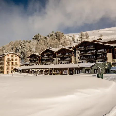 Riffelalp 2222m Ski-in & Ski-out Церматт