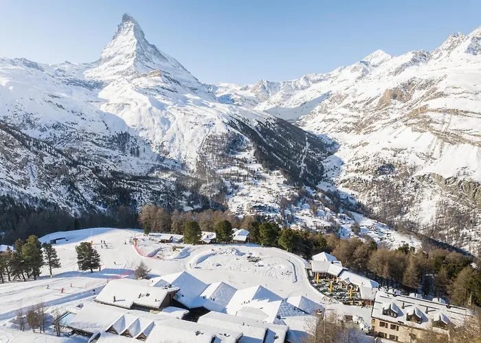 Riffelalp 2222m Ski-in & Ski-out 5* Zermatt