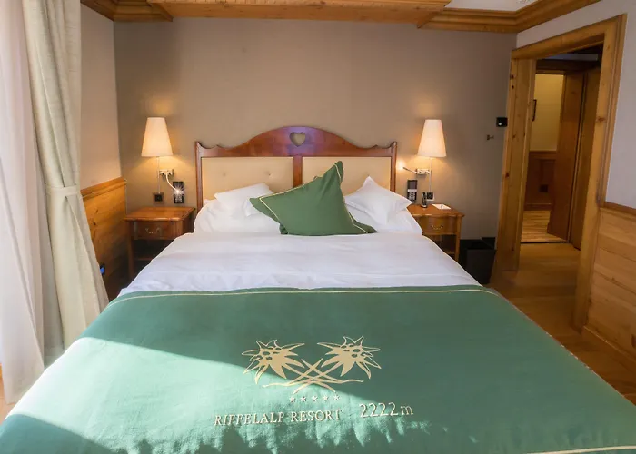 Riffelalp 2222m Ski-in & Ski-out