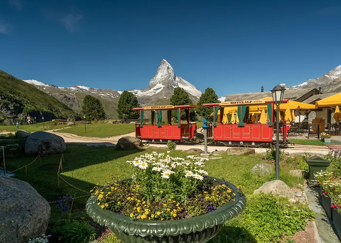 Hotel Riffelalp 2222m Ski-in & Ski-out 5*