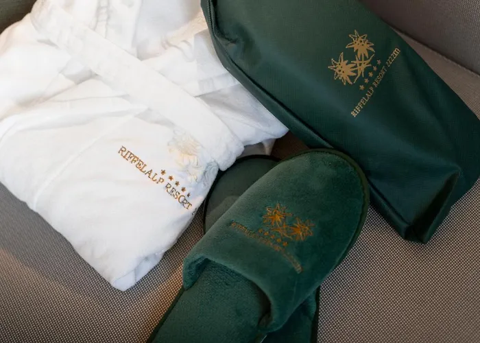 Riffelalp 2222m Ski-in & Ski-out