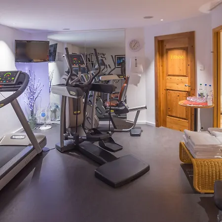 Riffelalp 2222m Ski-in & Ski-out Hotel