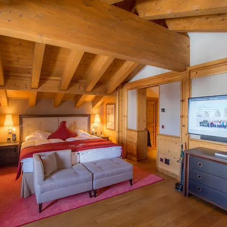 Riffelalp 2222m - Ski-in, Ski-out Szálloda 5*