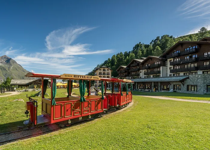 Hotel Riffelalp 2222m Ski-in & Ski-out 5*